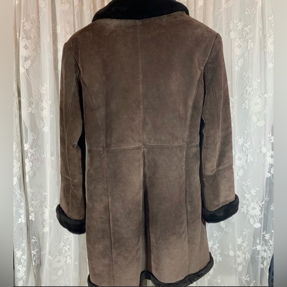 Marvin Richards brown suede and faux fur women’s coat - Picture 3 of 13